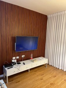 חיפוי קיר טלויזיה - חיפוי קיר טלויזיה עיצוב קיר טלוויזיה מודרני קיר טלוויזיה דקורטיבי עיצוב קיר טלוויזיה בסלון עיצוב קיר טלוויזיה בחדר שינה קיר טלויזיה פסים - יפוי קיר טלוויזיה חיפוי עץ לטלוויזיה קיר טלוויזיה מעוצב עיצוב קיר טלוויזיה חיפוי קיר בסלון חיפוי טלוויזיה מעץ עיצוב סלון עם קיר טלוויזיה קיר טלוויזיה עם נישה קיר טלוויזיה בהתאמה אישית קיר טלוויזיה עם תאורה נסתרת